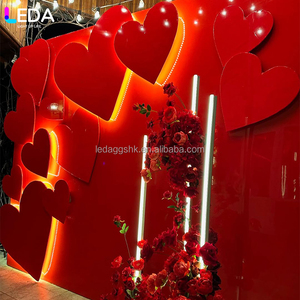 Décor de fête de mariage en intérieur LEDA, personnalisé, luxueux, grand carré rouge en acrylique, fond en forme de cœur LED - Product Image 2