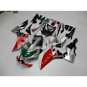 ชุดแฟริ่งมอเตอร์ไซค์แบบฉีดขึ้นรูป ABS สำหรับ Aprilia RSV4 RF ปี 2016-2019 และ RSV4 Factory ปี 2019-2020 รุ่น RSV416-107a - Product Image 3