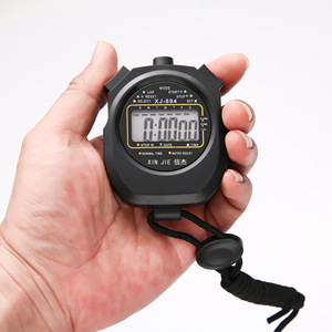 Cronómetro deportivo de mano digital resistente al agua con pantalla LCD, agarre ergonómico y cuerda duradera para una sincronización precisa - Product Image 1