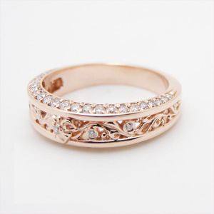 Anello di Fidanzamento con Micro Pavé per Donne, Elegante Gioiello da Dito per Serate - Product Image 6