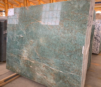Dalles de pierre de granit vert naturel de haute qualité Granit vert turquoise brésilien pour la décoration d'hôtels et de villas