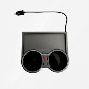 Nueva perilla de fragancia de aire de concentrador USB de carga rápida para Tesla Model 3 Y portavasos de consola central de coche multipuerto con luz RGB - Product Image 6