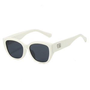 Gafas de Sol Cat Eye de Moda, Montura Completa, Polarizadas, UV400, Unisex, Protección Solar para Adultos 2025 - Product Image 5