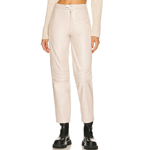 Pantalones de cuero para mujer, transpirables, cortavientos, impermeables, de cintura media, estilo urbano, teñido blanco, frente liso, estilo casual, teñido liso - Product Image 1