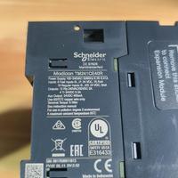 Controlador Lógico Programable (PLC) Avanzado TM241CE40R con Ethernet para Control de Movimiento de Máquinas