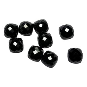 Damier de pierres précieuses en spinelle noire à facettes, fond plat avec différentes formes et tailles, fabriqué sur des commandes personnalisées, noir à facettes - Product Image 3