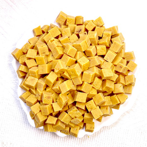 Formaggio di frutta e verdura in pellet merenda per cani liofilizzato frutta e verdura a dadini di pollo - Product Image 1