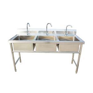 VICTORY KITCHEN 20% de réduction sur l'évier à trois bacs en acier inoxydable de haute qualité, modèle hospitalier WKTS-1868, argent - Product Image 1