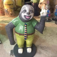 Maßgefertigte Cartoon-Film-Harzskulptur OEM ODM Figur Anime Liebes-Thema Pferd Wasserdichtes Sammlerstück Geschenk Holzkiste