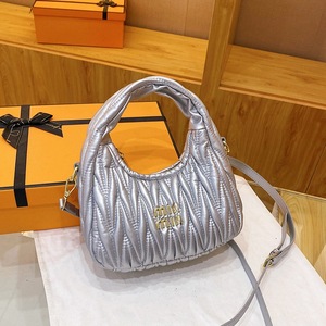 Nuova <span class=keywords><strong>Borsa</strong></span> a Spalla da Donna in <span class=keywords><strong>Pelle</strong></span> PU di Design, <span class=keywords><strong>Borsa</strong></span> a Mano Plissettata <span class=keywords><strong>Morbida</strong></span> e Portatile con Cerniera Sottobraccio - Product Image 4