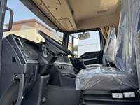 Traktor SINOTRUK SITRAK F3000 X3000 X5000 6*4 Bekas dengan Mesin Weichai, Tenaga Kuda, Dapat Disesuaikan.