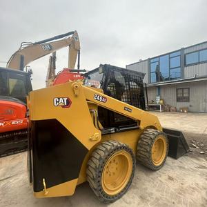 รถตักล้อยางมือสอง Caterpillar 246D 22B พร้อมห้องโดยสารติดแอร์ ชั่วโมงการใช้งานต่ำ เหมาะสำหรับงานก่อสร้าง ขายส่ง - Product Image 1