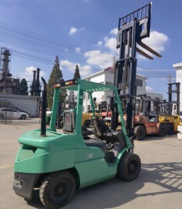 High Quality <b>Used</b> Mitsubishi 3 Ton Diesel Forklift with Two Stage Mast 3254mm Fork Length Mitsubish Model Japan Original Sale - Product Image 2