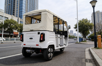 Nouveau style de tricycle électrique à moteur, type tuk-tuk, à double rangée et 6 places, pour le transport de passagers, idéal pour les entreprises de location de mototaxis.