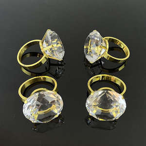 Nuevo anillo de servilleta de oro de boda de diamante de cristal transparente - Product Image 1