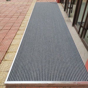 Grattoir en alliage d'aluminium pour plancher métallique <span class=keywords><strong>Tapis</strong></span> à maillons en caoutchouc avec inserts de <span class=keywords><strong>tapis</strong></span> Extérieur antidérapant <span class=keywords><strong>Tapis</strong></span> d'<span class=keywords><strong>entrée</strong></span> intérieur - Product Image 1