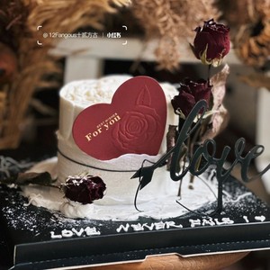 ของตกแต่งเค้กวันวาเลนไทน์รูปหัวใจอะคริลิคพร้อมดอกกุหลาบและข้อความรักสำหรับติดหน้าเค้ก - Product Image 1
