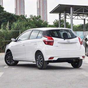 Auto Usata a Basso Costo Toyo-<span class=keywords><strong>ta</strong></span> YARiSs L Benzina Compatta 1.5L 112CV Trazione Anteriore Guida a Sinistra CVT con Rapporto di Ispezione Ufficiale Completo Basso Chilometraggio - Product Image 4