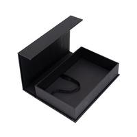Boîte en carton ondulé pour l'expédition de vêtements, de cadeaux et de colis, emballage de petite taille pour le commerce électronique