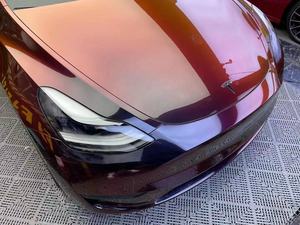 Pellicola Adesiva in Vinile PET Fotosensibile Nero Charm Rosso Cangiante per Wrapping Auto - Product Image 5