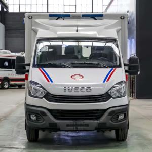 Nouveau à vendre, véhicule <span class=keywords><strong>d</strong></span>'urgence à bas <span class=keywords><strong>prix</strong></span>, <span class=keywords><strong>ambulance</strong></span> de soins intensifs 4x4, type de carburant diesel - Product Image 4