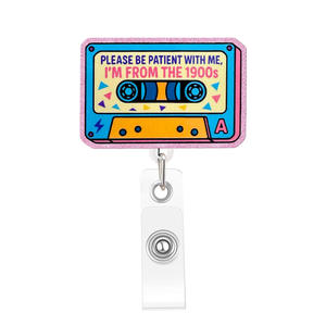 Porte-badge rétractable de luxe en plastique scintillant pour les professionnels de la santé et les infirmières |   Design de mode durable - Product Image 1