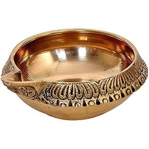 Lampe à huile en laiton puja indienne artisanale lampe Diya dorée conception gravée 2 pouces de diamètre à des fins décoratives pour Noël - Product Image 3