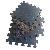 Tapis de carreaux de sol en caoutchouc 15Mm 20Mm Shock Absorpiton High Elastic Interlock