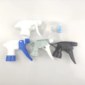 Pompe pulvérisatrice à gâchette en plastique pour bouteilles - Product Image 1