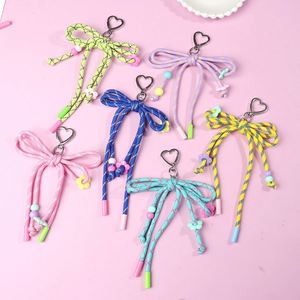 Lindo llavero de corazón de punto estilo Y2K de dibujos animados, colgante de cuerda hecho a mano para teléfono, regalo con estilo - Product Image 2