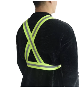 <span class=keywords><strong>Gilet</strong></span> de cyclisme réfléchissant haute visibilité Offre Spéciale Harnais de sécurité à logo personnalisable pour les cyclistes et les conducteurs mandataires - Product Image 4