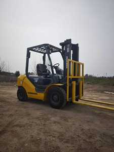 Montacargas Diésel Komatsu FD30T-17 Usado Original de 3 Toneladas en Excelentes Condiciones de Funcionamiento, Precio Competitivo en Venta - Product Image 4