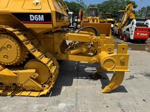 Bulldozer d'occasion Cat D6M en excellent état, engin lourd pour travaux de terrassement, moteur, capacité de bêchage de 4 m, puissance de 148 kW, prêt à l'emploi, en vente. - Product Image 4