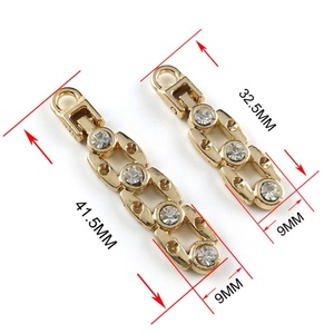 5 #   Tirette de fermeture éclair à verrouillage automatique en diamant pour fermetures éclair en plastique, logo personnalisé, couleur personnalisée, en alliage de zinc métallique sans nickel - Product Image 3