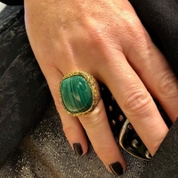 Bagues larges vintage en bronze tressé avec cristaux naturels de lapis-lazuli, turquoise, rose et malachite – Vente en gros de bijoux d'usine