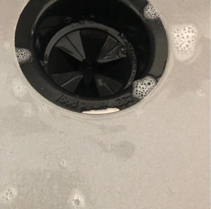 ฝาปิดท่อระบายน้ำอ่างล้างจานสีดำ สำหรับเครื่องกำจัดขยะ ใช้ได้กับท่อระบายน้ำมาตรฐานขนาด 3-1/2 นิ้ว อุปกรณ์เสริมสำหรับเปลี่ยน - Product Image 3