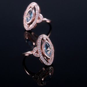 Anello Elegante Placcato in Oro Rosa con Zirconi, Gioiello Moderno per Uso Quotidiano Femminile - Product Image 4