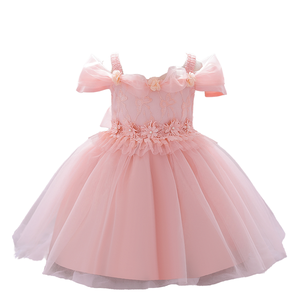 Robes en satin de luxe à fleurs pour filles, style formel à col rond pour le printemps, vente en gros de vêtements pour tout-petits - Product Image 4