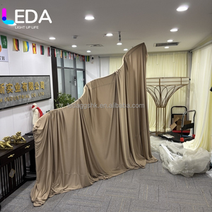 Fondo de Boda LEDA Ajustable con Forma de Ola en Curva S, Marco de Hierro Metálico Blanco con Cortinas de Tela para Decoración de Eventos de Boda - Product Image 6