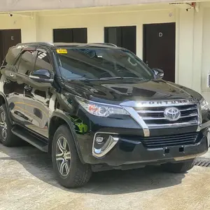 COCHES BASTANTE USADOS NEGRO TOYOTA FORTUNER SUV Nuevos coches Toyota Fortuner en venta