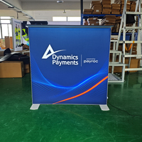 Stand d'exposition personnalisé avec boîte lumineuse, cadre en aluminium, toile de fond en tissu SEG, affichage LED haute luminosité, portable pour salon professionnel