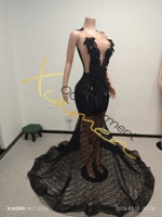 Robe de soirée sirène Ocstrade de luxe, noire, en maille de cristal, cousue main, avec décolleté plongeant, traîne à sequins, moulante, pour concours de beauté, scène ou bal de promo, pour femme