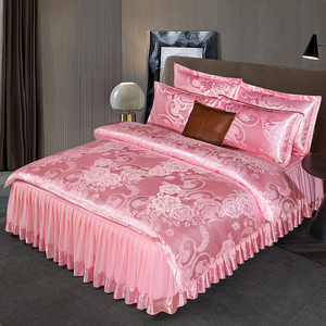 Juego de funda nórdica, juego de cama con bordado de satén de lujo europeo, juego de funda nórdica King Jacquard suave, cómodo y ligero - Product Image 1