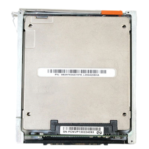 005051102 EM-C 1.6TB SAS 12Gb/s 2.5'' SSD 118000043-01 HUSMM1616ASS201 - Product Image 2