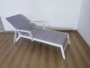 Vente d'usine Ensemble de chaises longues d'extérieur Chaise de plage Chaise longue de soleil Chaise longue de terrasse Tissu résistant aux UV Imperméable pour utilisation en hôtel - Product Image 2