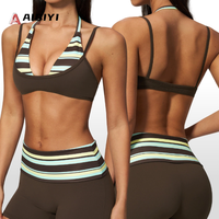 4549 Nouvelle Collection Été Soutien-gorge de Sport Yoga Effet Deux Pièces Respirant à Soutien Léger Dos Color-block Halter Bretelles Réglables