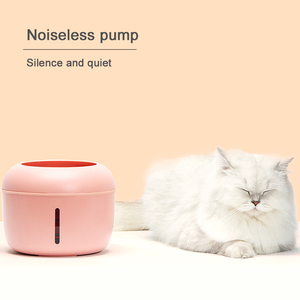 Fontanella Automatica per Animali Domestici con Scatola Colorata, Abbeveratoio per Cani e Gatti, Bottiglia d'Acqua Personalizzata BSCI, Giocattolo Moderno e Innovativo - Product Image 3