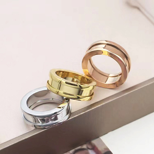 <span class=keywords><strong>Anello</strong></span> di Lusso da Donna con Design Cilindrico e Fascia Sottile, Gioiello di Marca alla Moda, Idea Regalo - Product Image 1