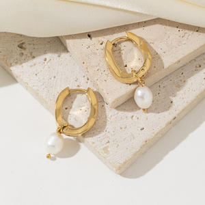 Stainless Steel Jewelry Wholesale Trendy 18K <b>Gold</b> <b>Plated</b> Freshwater Pearl Pendant Simple Huggie <b>Hoop</b> <b>Earrings</b> - Product Image 5