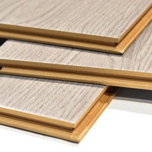 Prix Abordable – Laminé Moderne Brillant et Lisse HDF AC3 AC4 Étanche Multi-couleurs 8mm 12mm pour Hôtels, Appartements et Sous-sols - Product Image 4